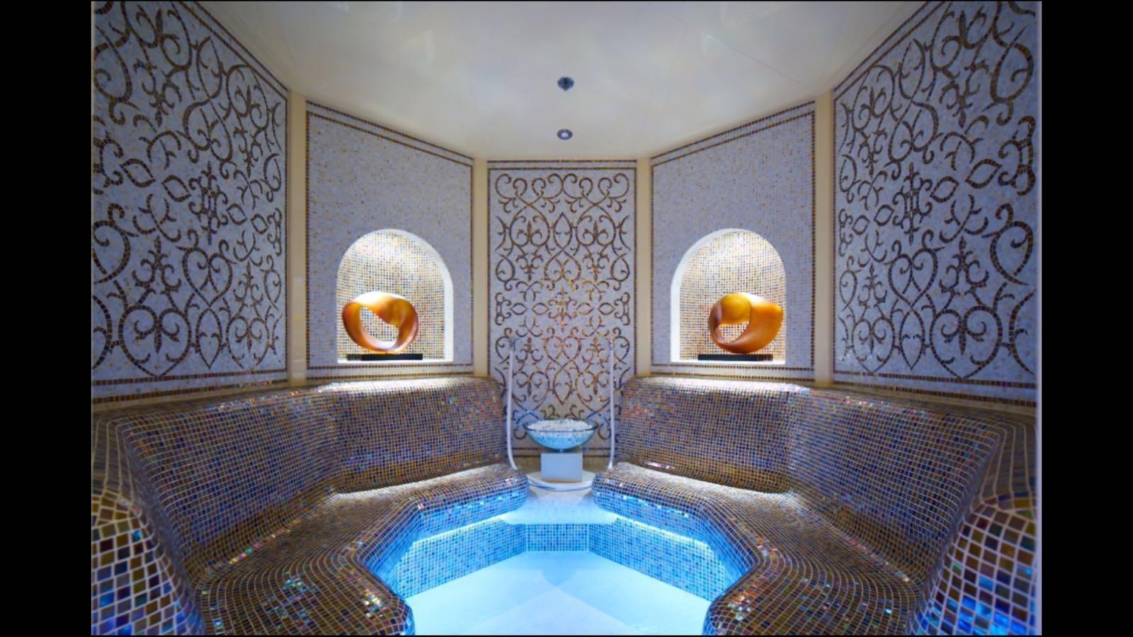 The Royal Garden Hotel Хонконг Екстериор снимка The spa at The Dorchester