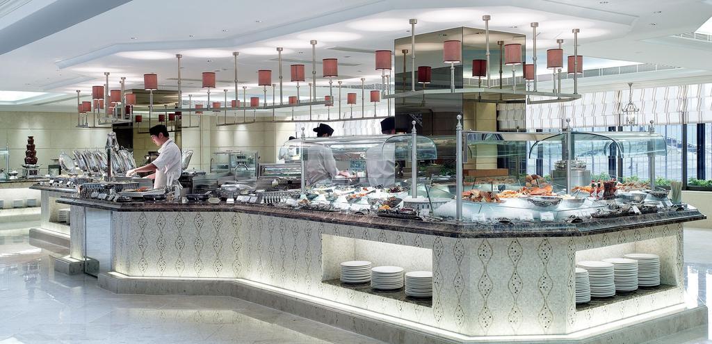 The Royal Garden Hotel Хонконг Ресторант снимка A buffet at a hotel