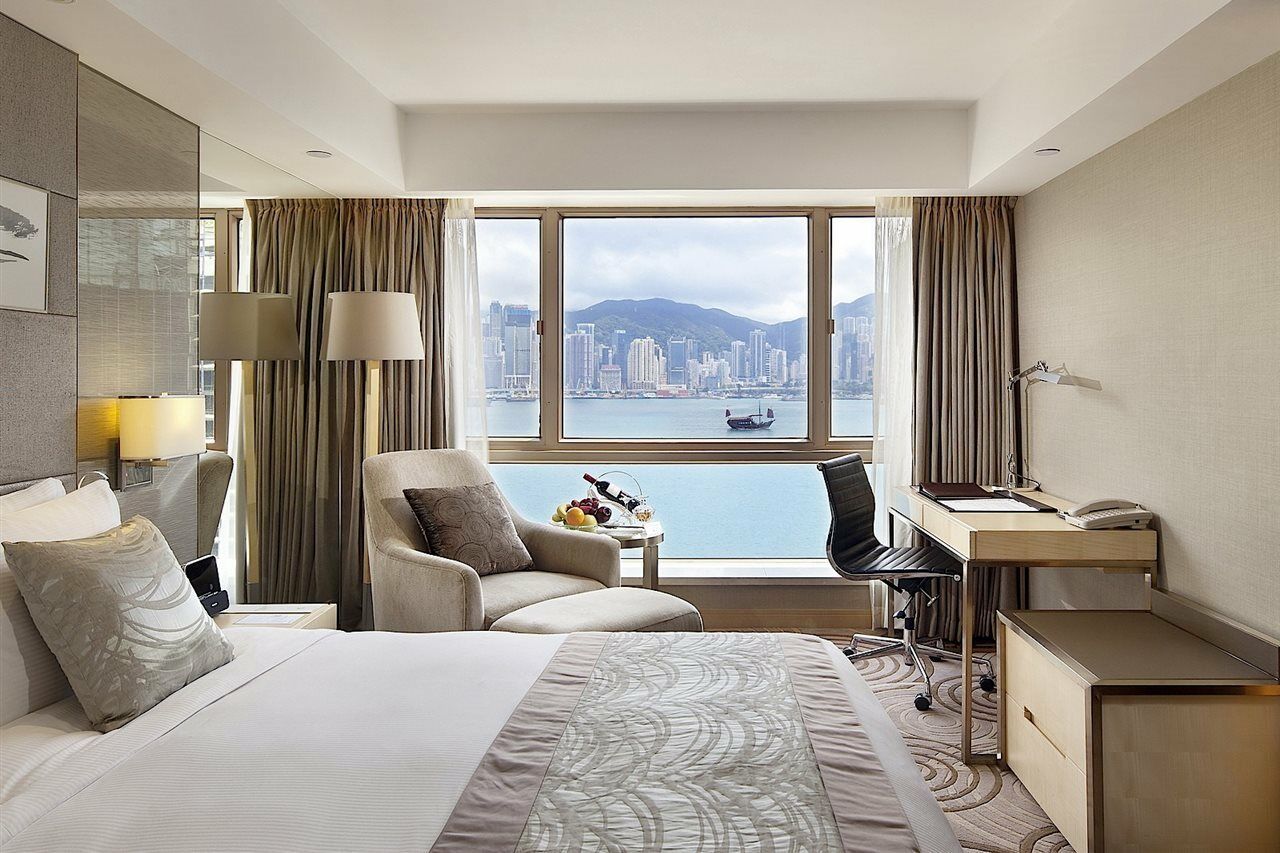 The Royal Garden Hotel Хонконг Екстериор снимка Deluxe Harbour View Room